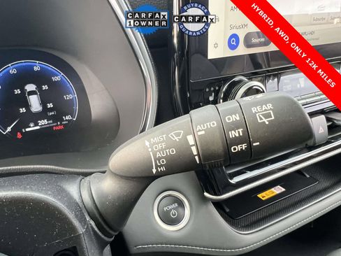 Used 2024 Toyota Highlander Platinum image 33