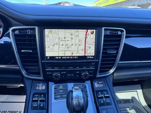 Used 2016 Porsche Panamera GTS image 25