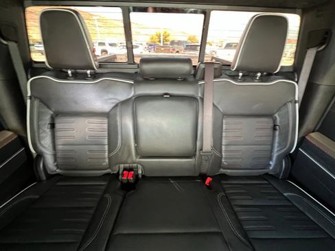 Used 2024 GMC Sierra 1500 AT4X image 24