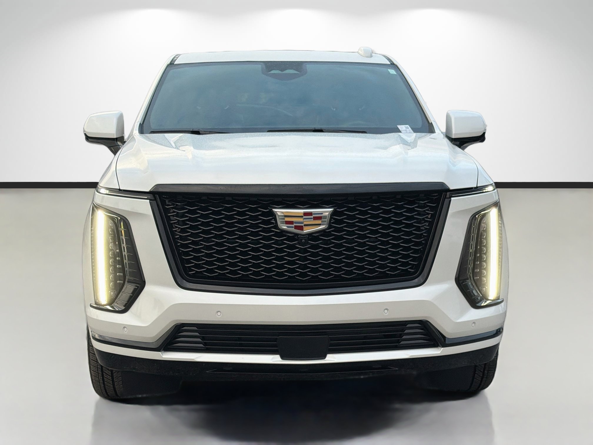 Used 2025 Cadillac Escalade ESV Sport w/ Touring Package AWD/4WD image 8