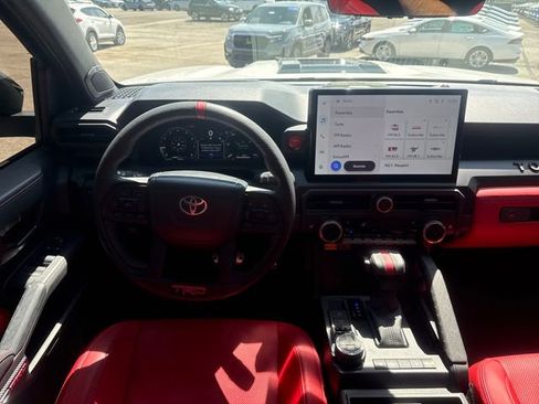 Used 2024 Toyota Tacoma TRD Pro image 12