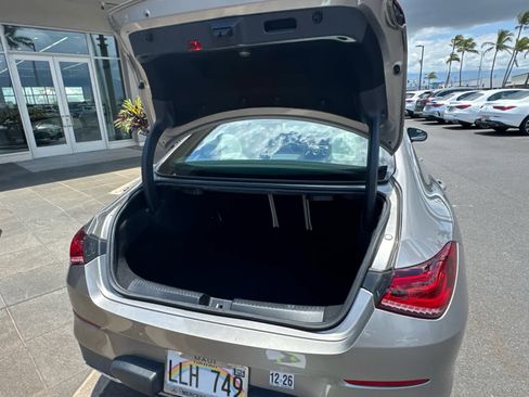 Used 2020 Mercedes-Benz CLA 250 image 6