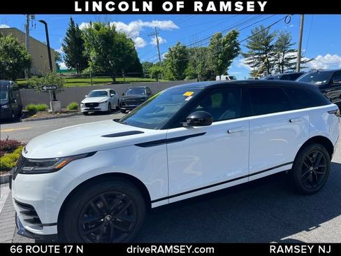 Used 2024 Land Rover Range Rover Velar Dynamic SE AWD/4WD image 2