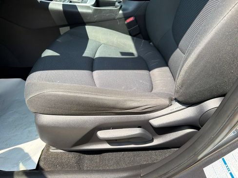 Used 2020 Toyota RAV4 LE w/ All Weather Liner Package AWD/4WD image 9