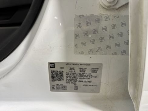 Used 2023 Chevrolet Silverado 2500 LT w/ Convenience Package image 36