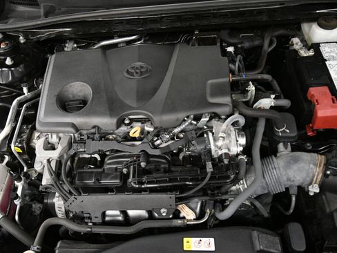 Used 2023 Toyota Camry LE w/ Cold Weather Package AWD/4WD image 31