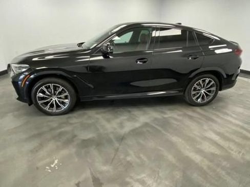 Used 2022 BMW X6 xDrive40i w/ M Sport Package AWD/4WD image 4