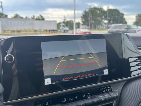 Used 2025 Toyota Camry SE w/ Multimedia Upgrade Package FWD image 32