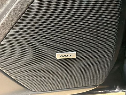 Used 2022 Cadillac XT5 Premium Luxury w/ Technology Package FWD image 26