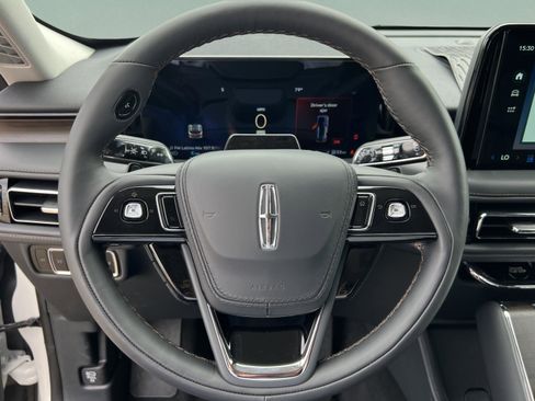 New 2026 Lincoln Aviator Reserve AWD/4WD image 10