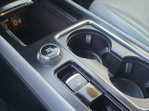 Used 2020 Lincoln Corsair Reserve image 15