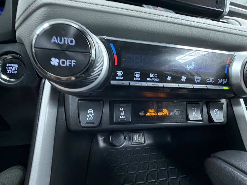 Certified 2023 Toyota RAV4 XLE w/ XLE Grade Weather Package AWD/4WD image 23