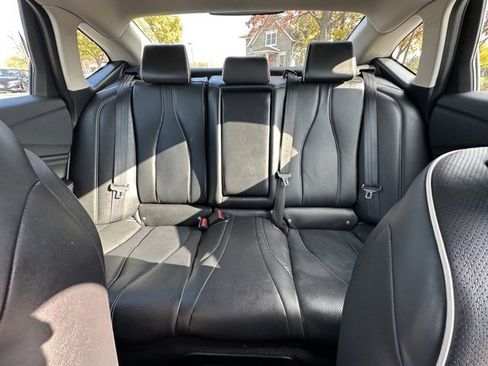 Used 2023 Acura TLX SH-AWD w/ Advance Package image 29