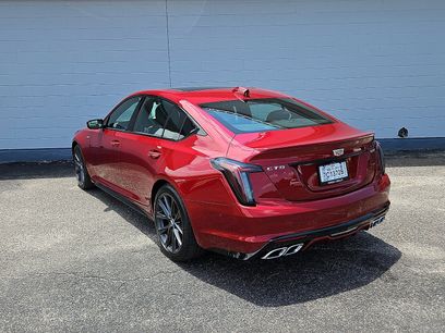 New 2026 Cadillac CT5 V