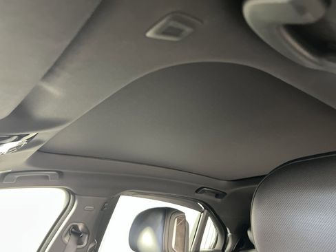 Used 2024 BMW 740i xDrive image 24