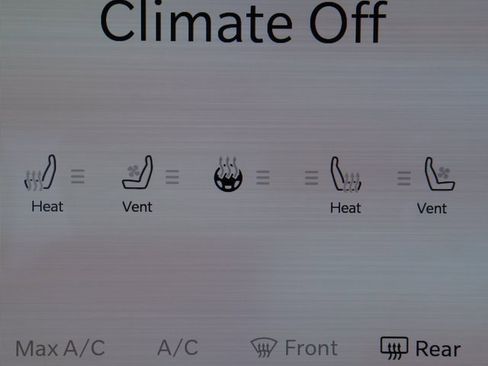 New 2025 RAM 2500 Laramie image 4