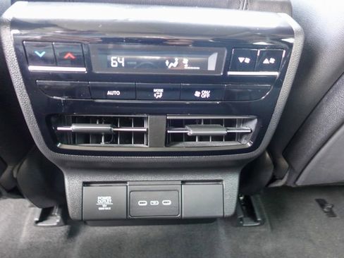 Certified 2025 Acura MDX SH-AWD image 27