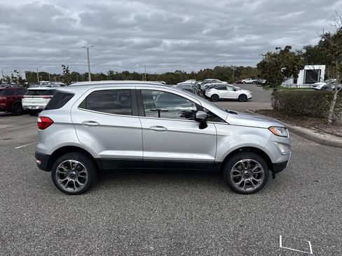 Used 2018 Ford EcoSport Titanium image 2