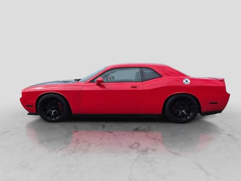 Used 2009 Dodge Challenger R/T RWD image 5