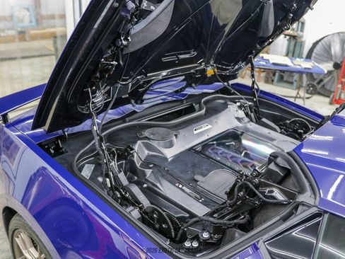 Used 2025 Chevrolet Corvette Stingray Premium Conv w/ Z51 Performance Package image 25