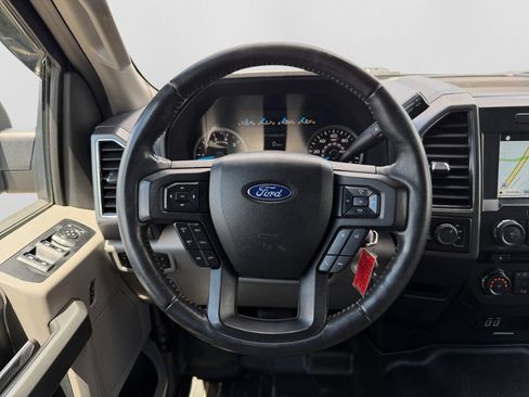 Used 2017 Ford F150 XLT w/ Equipment Group 302A Luxury AWD/4WD image 19