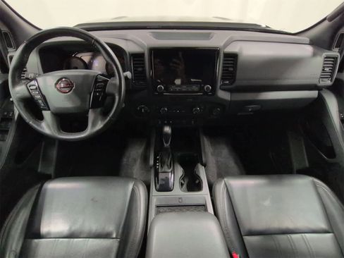 Used 2022 Nissan Frontier PRO-4X w/ Pro-4X Premium Package image 16