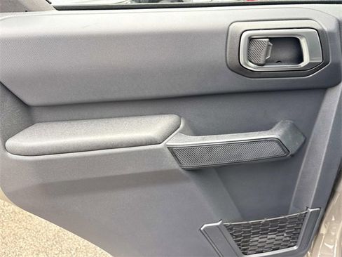 New 2025 Ford Bronco 4-Door image 17