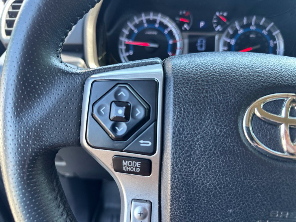 Used 2016 Toyota 4Runner Limited AWD/4WD image 41