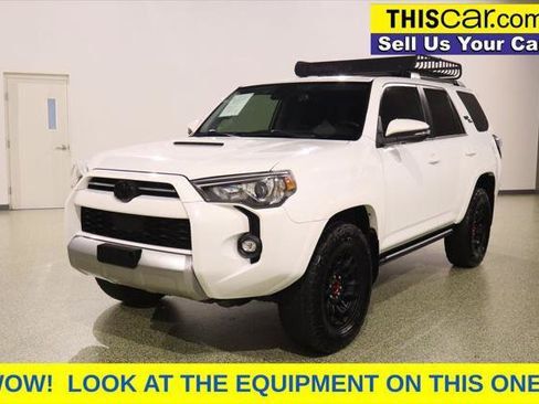 Used 2024 Toyota 4Runner TRD Off-Road Premium w/ Moonroof Package AWD/4WD image 5
