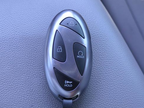 Certified 2025 Hyundai Elantra SEL FWD image 24