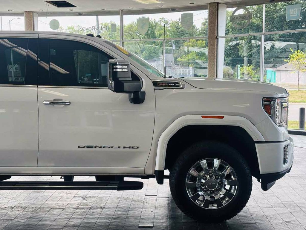 Used 2022 GMC Sierra 2500 Denali w/ Snow Plow Prep/Camper Package AWD/4WD image 5