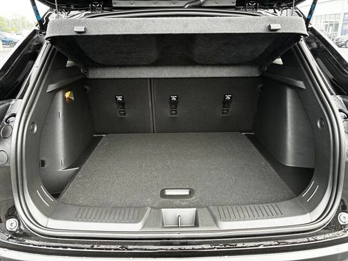 New 2026 Chevrolet Trax RS w/ Driver Confidence Package FWD image 34