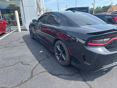 Used 2021 Dodge Charger GT w/ Performance Handling Group RWD image 3