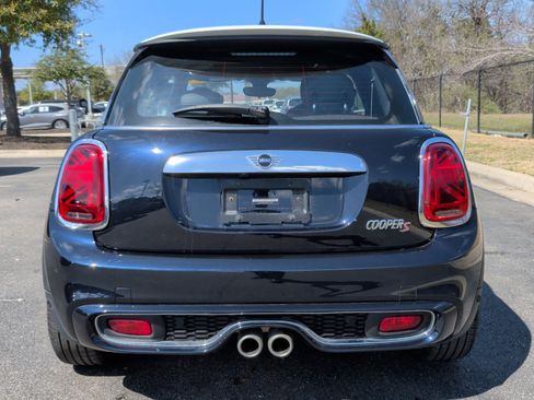 Used 2021 MINI Cooper S w/ Driver Assistance Package image 8
