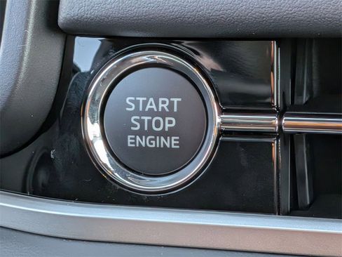 New 2026 Mitsubishi Outlander SE image 26