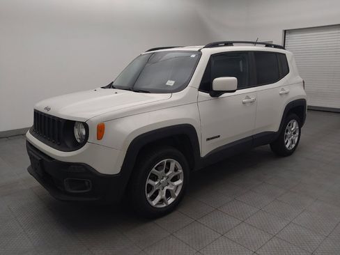 Used 2015 Jeep Renegade Latitude w/ Popular Equipment Group AWD/4WD image 2