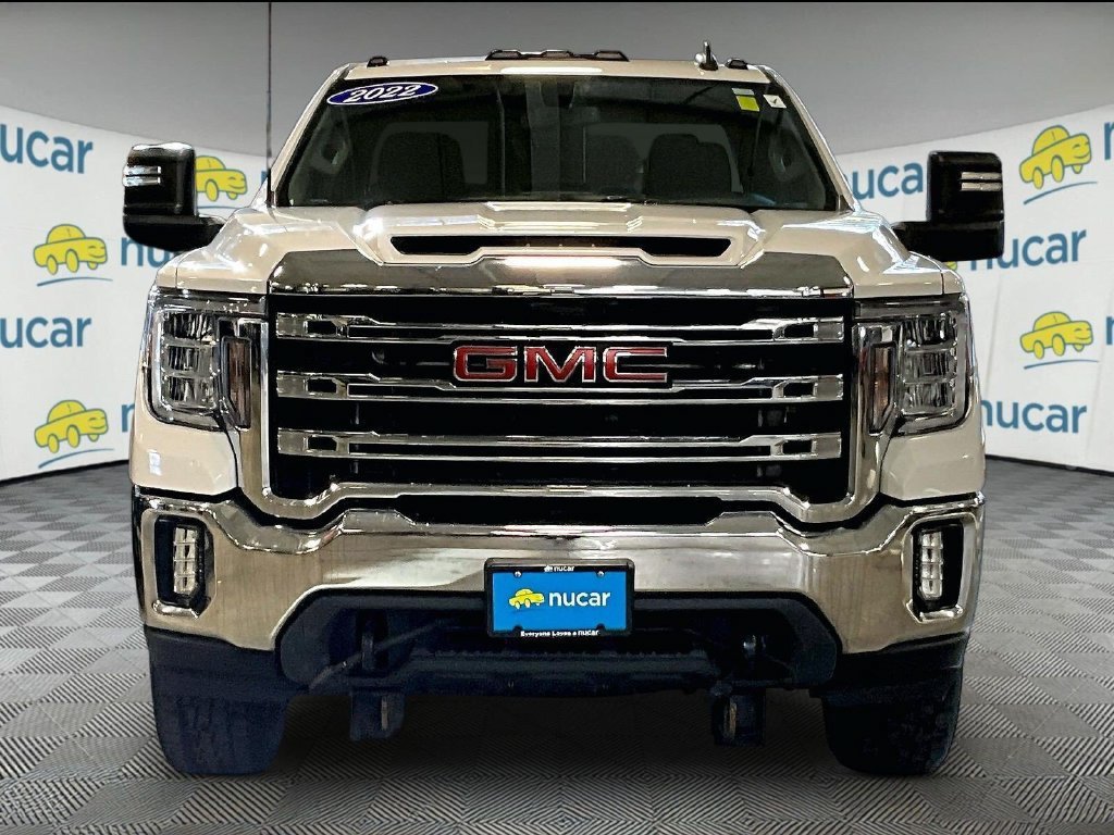 Used 2022 GMC Sierra 2500 SLE w/ SLE Value Package; AWD/4WD image 2