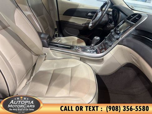 Used 2013 Chevrolet Malibu LT FWD image 10