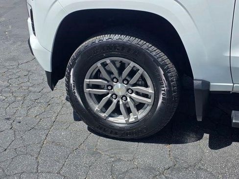Certified 2023 Chevrolet Colorado LT w/ LPO, Pro Essentials Package RWD image 5