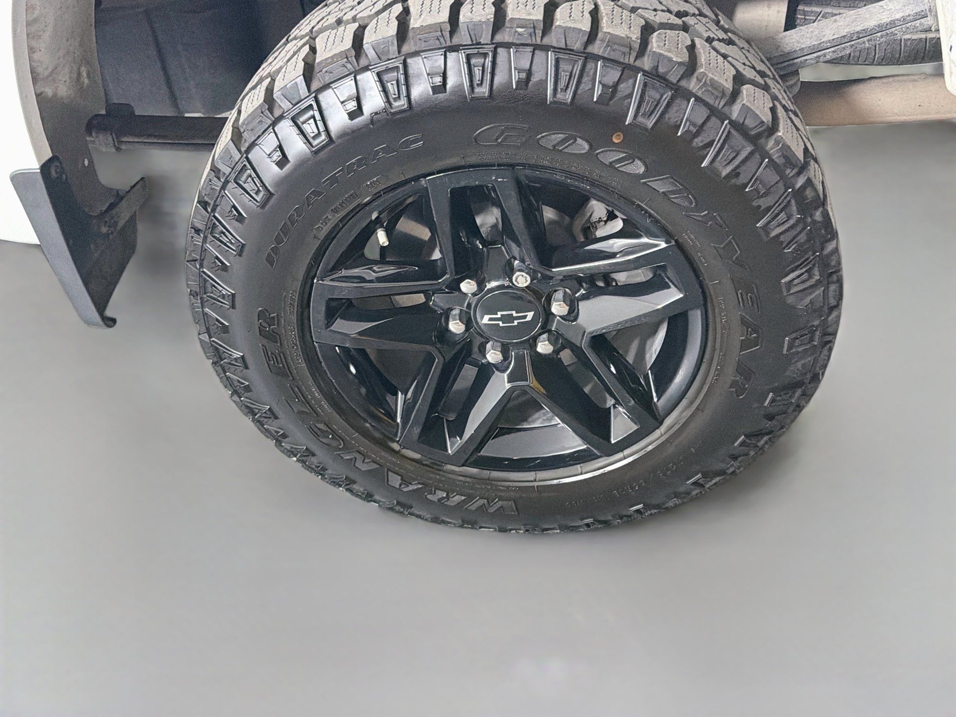 Used 2021 Chevrolet Silverado 1500 Custom Trail Boss AWD/4WD image 28