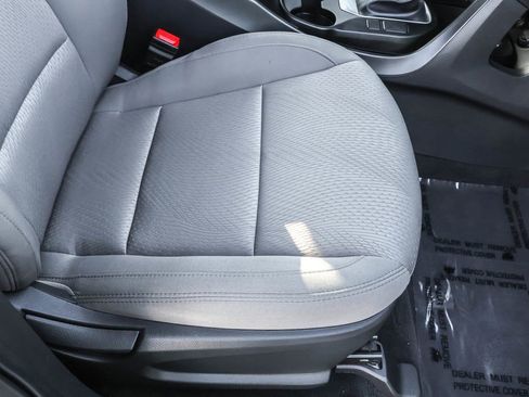 Used 2017 Hyundai Santa Fe Sport image 37