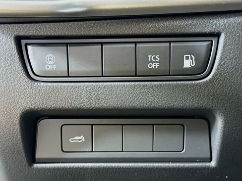 Used 2024 MAZDA CX-90 Plug-In Hybrid w/ Preferred AWD/4WD image 17