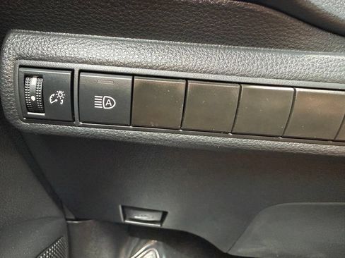 Used 2024 Toyota Corolla LE FWD image 19