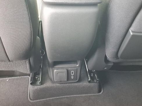 New 2026 Chevrolet TrailBlazer LT w/ Convenience Package FWD image 19