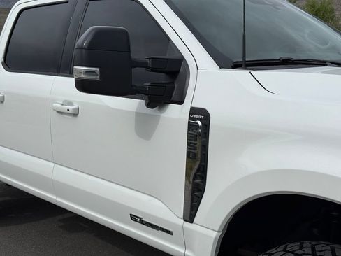 Used 2025 Ford F350 Lariat AWD/4WD image 16