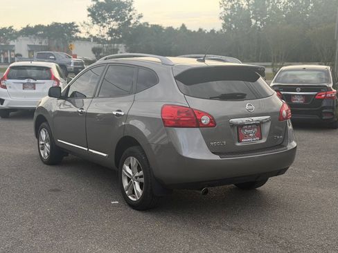 Used 2012 Nissan Rogue SV AWD/4WD image 4