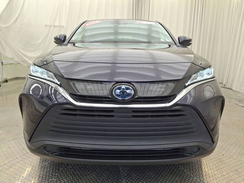 Certified 2022 Toyota Venza LE AWD/4WD image 29