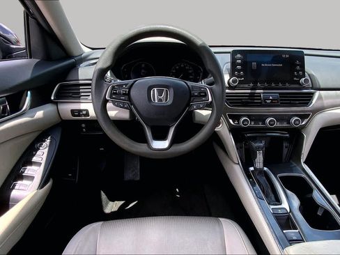 Used 2018 Honda Accord LX image 6
