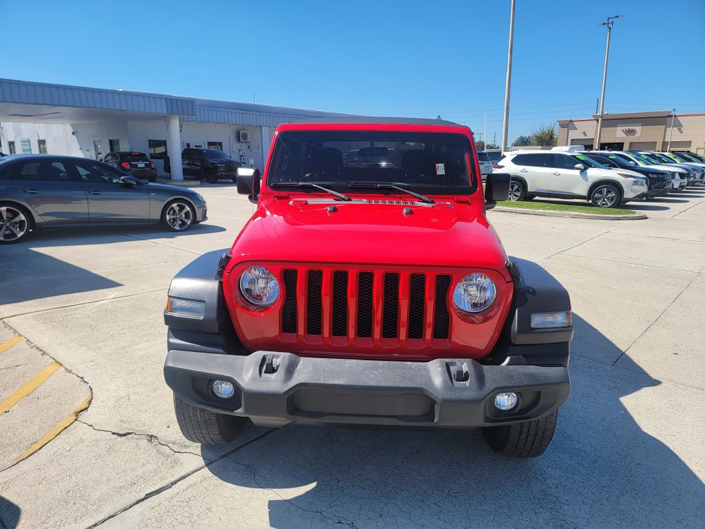 Used 2022 Jeep Wrangler Sport AWD/4WD image 6