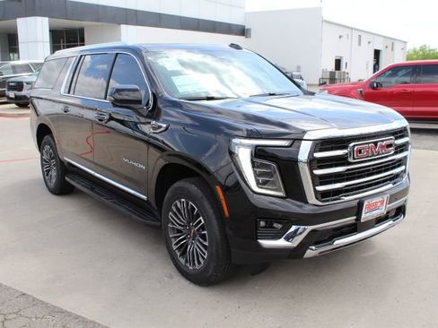 New 2026 GMC Yukon XL Elevation w/ Elevation Premium Package AWD/4WD image 7